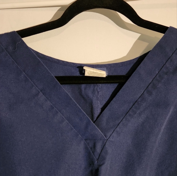 Scrubs - Picture 2 of 9